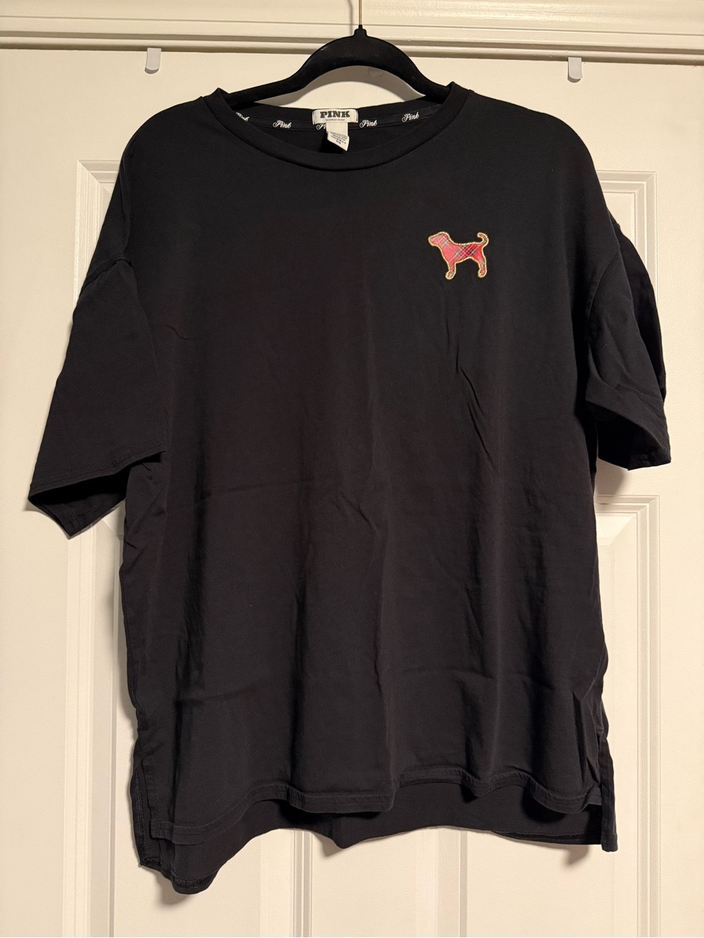 PINK Victoria's Secret Black Short Sleeve Tee with Pink Dog Patch